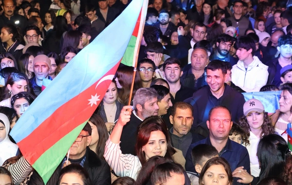 Xankəndidə Zəfər atəşfəşanlığı