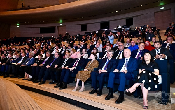 Bakıda Birinci Türkoloji Qurultayın 100 illiyinə həsr olunmuş "Türk Dünyası Həftəsi"nin açılış mərasimi olub