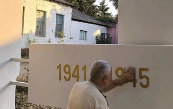 В Азербайджане продали памятник?