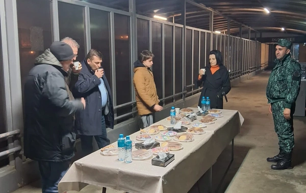 Azərbaycan vasitəsilə İrandan 615 nəfər təxliyə olunub