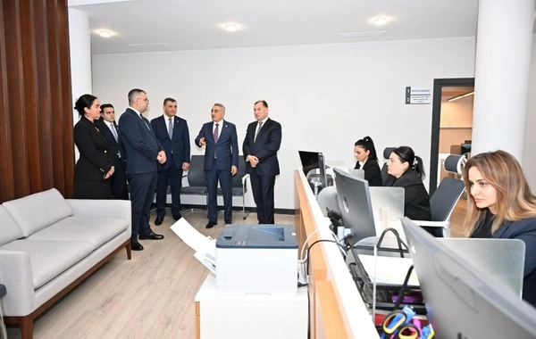 AHİK Vəkillər Kollegiyası ilə Əməkdaşlıq Memorandumu imzalayıb