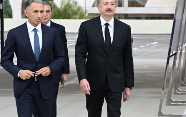 Prezident İlham Əliyev "BakuBus" MMC-nin Gəncə Avtoparkının açılışında iştirak edib