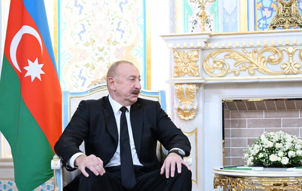 В Душанбе проходит встреча Ильхама Алиева с Владимиром Путиным в формате один на один