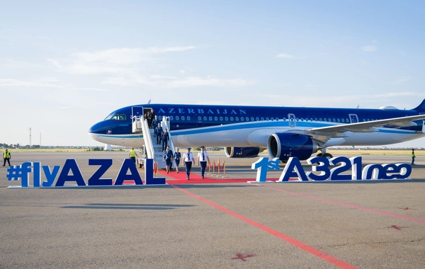 AZAL-ın ilk yeni nəsil Airbus A321neo təyyarəsi Bakıya çatıb