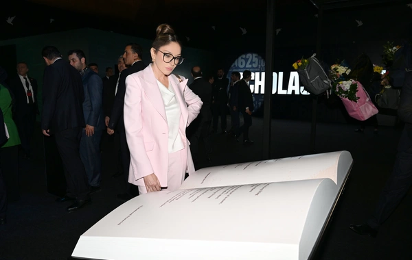 Mehriban Əliyeva Antalyada Fələstinə həsr olunan tədbirdə iştirak edib