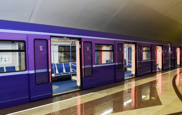 Bakı metrosunda xətlərin ayrılması üzrə son vəziyyət açıqlanıb