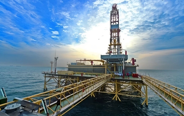SOCAR dəniz qurğularında qaz turbinlərini elektrik kompressorları ilə əvəz edəcək
