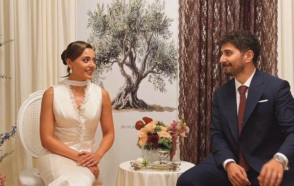 Sıla Türkoğlu nişanlandı