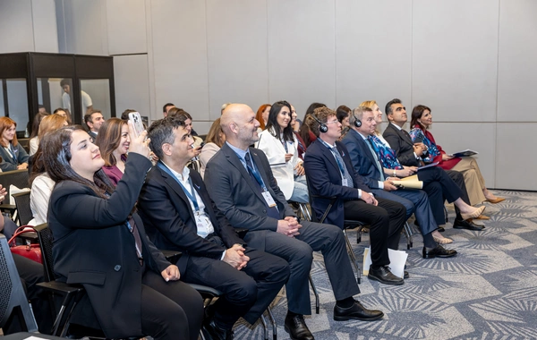 "Az Çəki, Çox Həyat": Novo Nordisk piylənmə ilə mübarizədə müasir tibbi yanaşmalarını Azərbaycana gətirir