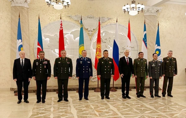 Zakir Həsənov MDB Müdafiə Nazirləri Şurasının növbəti iclasında iştirak edib