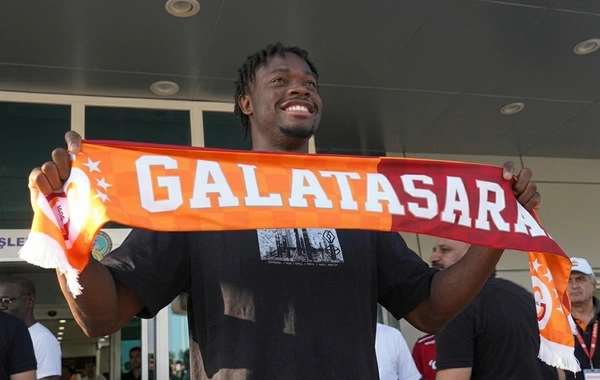 "Qalatasaray"dan yeni transfer bombası - Artıq İstanbuldadır