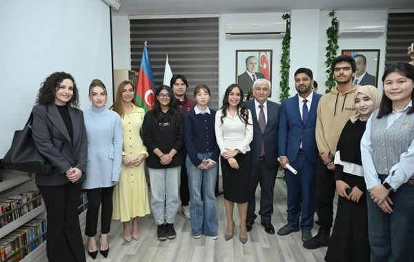 Состоялась презентация платформы "Азербайджанский язык"