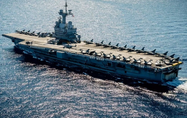 Makron Şarl de Qollu  təyyarədaşıyan gəmisini Aralıq dənizinə göndərdi