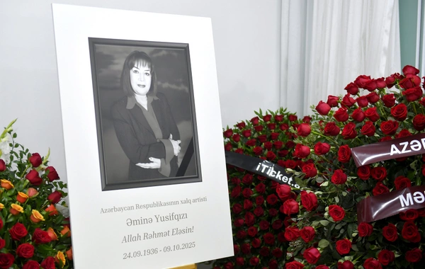 Xalq artisti Əminə Yusifqızı dəfn olunub
