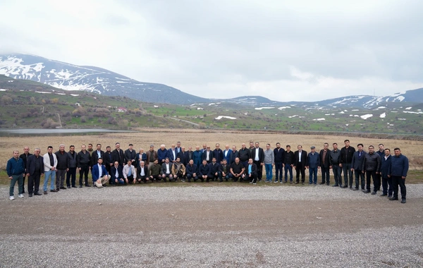 Bir qrup din xadimi Naxçıvanda tarixi abidələrlə tanış olub