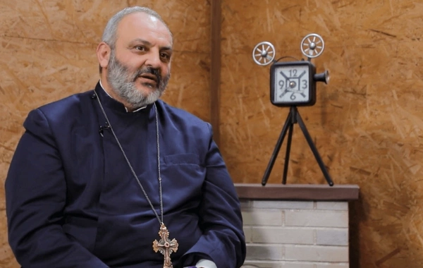 Məhkəmə Qalstanyanın həbs müddətini 3 ay uzadıb