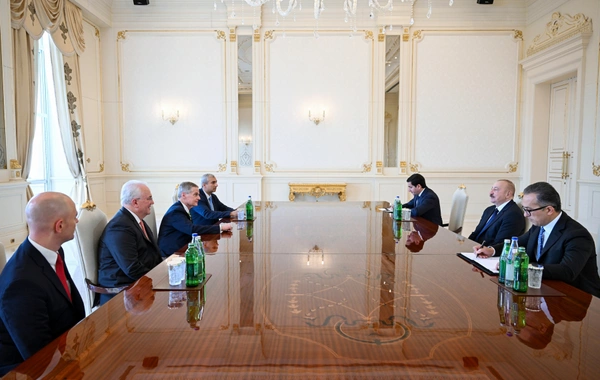 İlham Əliyev ABŞ-nin İsa Məsihin Sonuncu Gün Müqəddəsləri Kilsəsinin nümayəndə heyətini qəbul edib