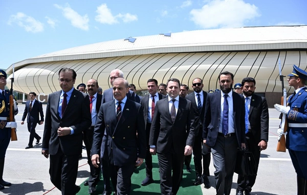Pakistanın Baş nazirinin Azərbaycana səfəri başa çatıb