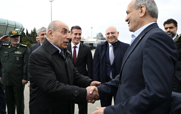 İran Prezidenti Məsud Pezeşkian Azərbaycana rəsmi səfərə gəlib