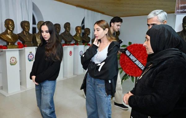 Leyla Əliyeva və Arzu Əliyeva Astarada Pəncəli Teymurovun ailəsini ziyarət ediblər