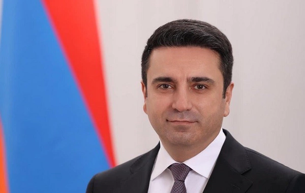 Alen Simonyan: Azərbaycanla ticarəti daha da genişləndirməliyik