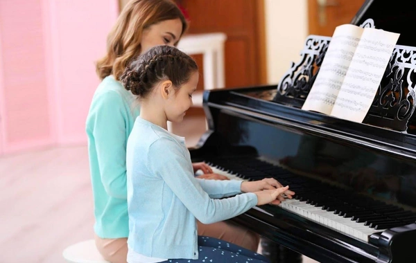 Bu ərazidə uşaq musiqi məktəbi əsaslı TƏMİR EDİLƏCƏK