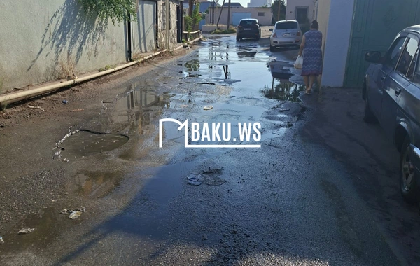Mərdəkan qəsəbəsində kanalizasiya xəttində qəza baş verib