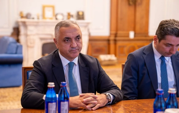 Azərbaycan Prezidentinin xüsusi nümayəndəsi Rumıniya Parlamentində görüşlər keçirib