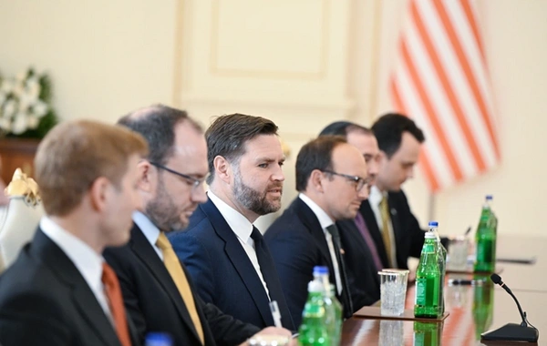 Состоялась встреча Президента Азербайджана с вице-президентом США в расширенном составе