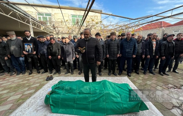 Meyxanaçı Ağakərim dəfn edilib