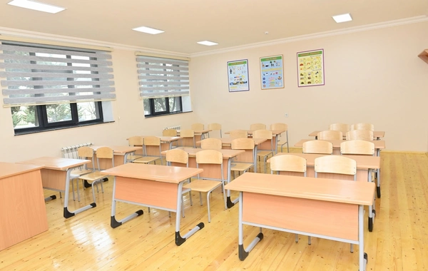 Azərbaycanda 100-dən çox məktəb bağlanacaq, şagirdlər distant təhsilə keçəcək - DETALLAR