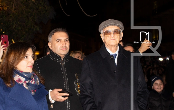 İçərişəhərdə təntənəli bayram tonqalı qalanıb
