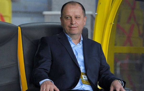 Neftçinin yeni baş məşqçisi xüsusi icazə ilə - Bakıya gəldi