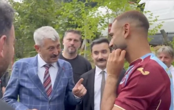 Bələdiyyəsinin sədrindən Salaha maraqlı təklif - "Misirdə isti olacaq, qayıtma, burada yaşa"