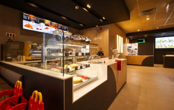 "McDonald"s Azərbaycan" Badamdar qəsəbəsində yeni restoran açıb