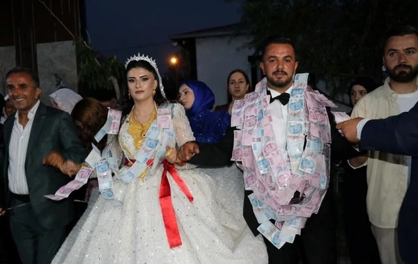 Bu toya 5000 qonaq qatıldı, 6.5 milyon pul yığıldı
