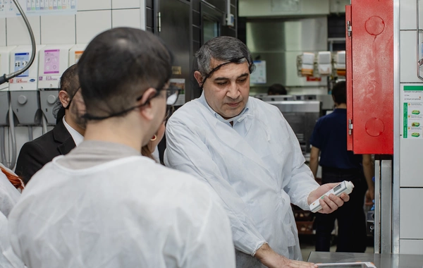 McDonald's "Açıq Qapı" proqramını rəsmi olaraq təqdim etdi