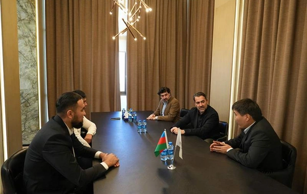 "Neftçi" və Qırğızıstan klubu arasında əməkdaşlıq perspektivliyi müzakirə olunub "Neftçi" və Qırğızıstan klubu arasında əməkdaşlıq perspektivliyi müzakirə olunub
