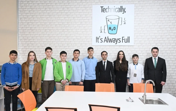 Leyla Əliyeva və Alyona Əliyeva Qubada internat tipli ümumtəhsil məktəbini və STEAM mərkəzini ziyarət ediblər