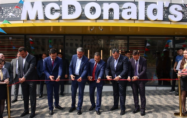 McDonalds Azərbaycan Nizami Mall-da yeni restoran açıb