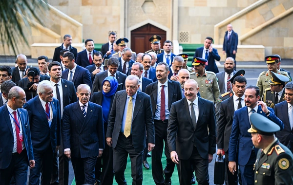 Vətən müharibəsində Qələbənin beşinci ildönümünə həsr olunmuş Hərbi parad keçirilib