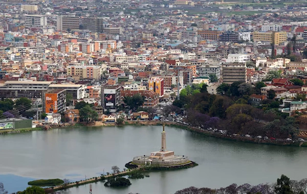 Madaqaskarda fövqəladə vəziyyət tətbiq edilib