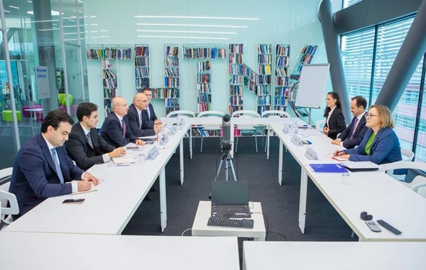 Elçin Əmirbəyov: "Sülh sazişiylə cari Ermənistan Konstitusiyası arasında mövcud uyğunsuzluğun aradan qaldırılması prosesin təminatı üçün qaçılmazdır"