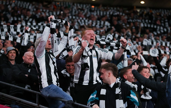 Newcastledan ingilis azarkeşlərə ÇAĞIRIŞ - Bakıda Şəhidlər Xiyabanında diqqətli olun