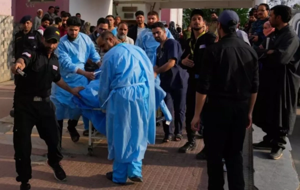 Hindistanda ABŞ vitse-prezidentinin səfəri zamanı terror aktı: 26 ölü