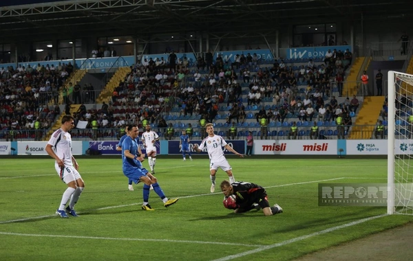 Azerbaijan national team lost to Hungary in a friendly match