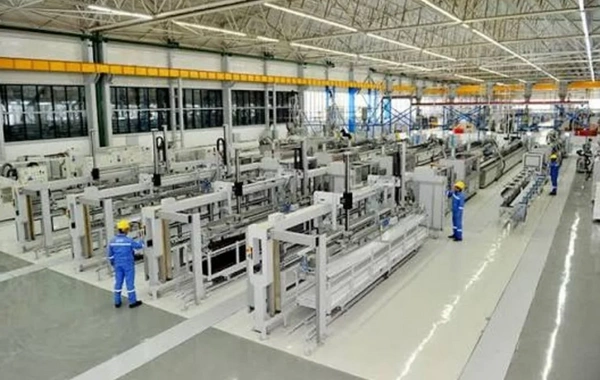 Azərbaycan iqtisadiyyatında DİQQƏTÇƏKƏN RƏQƏMLƏR: Gəlirlər artır, xarici borc azalır