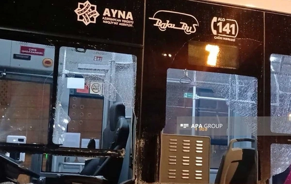 BakuBusa məxsus avtobusla KamAZ toqquşdu