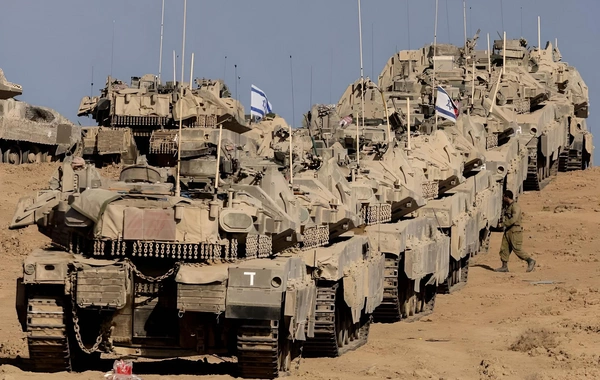 İsrail qoşunları Livanda səkkiz yaşayış məntəqəsini ələ keçirib.