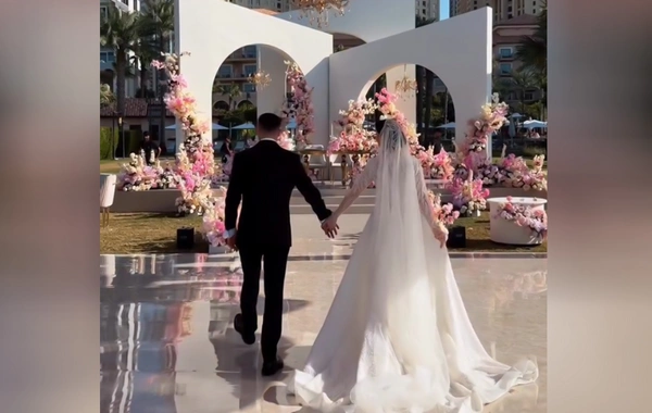 Dubaydakı təmtəraqlı Azərbaycan toyundan GÖRÜNTÜLƏR